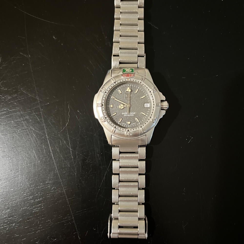 Tag Heuer 4000 Unisex Watch WF1211  Mens Womens Gray Stainless Steel